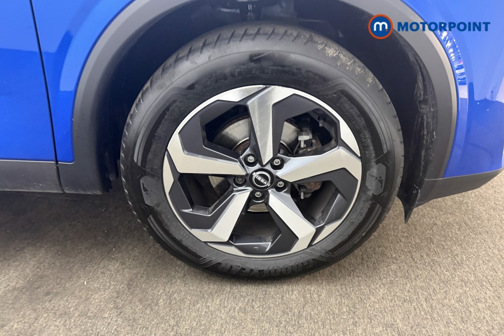 Nissan Qashqai N-Connecta Manual Petrol SUV - Stock Number (1661362) - 22nd supplementary image