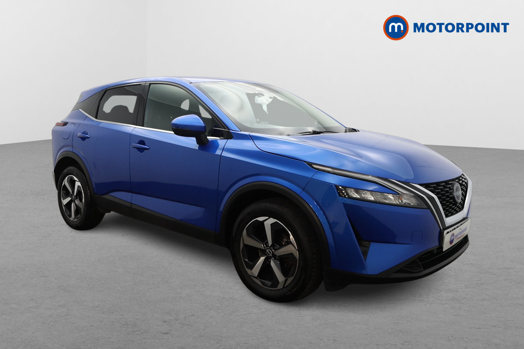 Nissan Qashqai N-Connecta Manual Petrol SUV - Stock Number (1661362) - Drivers side front corner