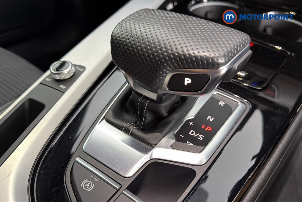 Audi A4 S Line Automatic Petrol Estate - Stock Number (1661492) - 15th supplementary image