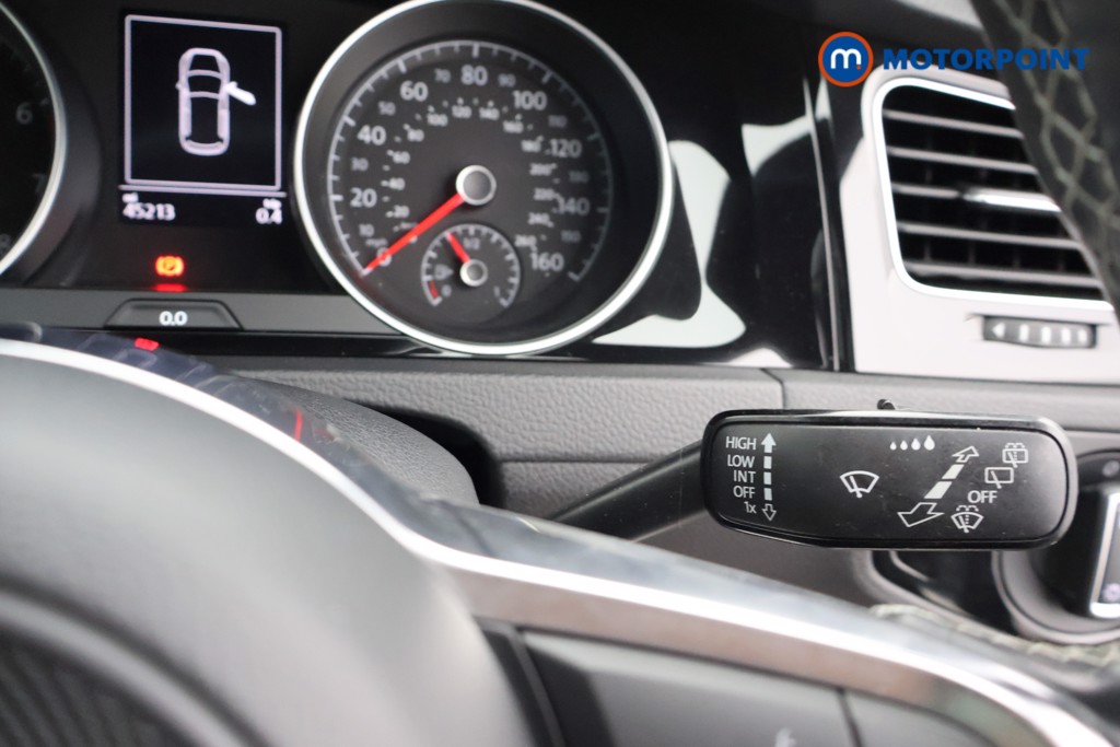 Volkswagen Golf R-Line Manual Petrol Hatchback - Stock Number (1661946) - 6th supplementary image