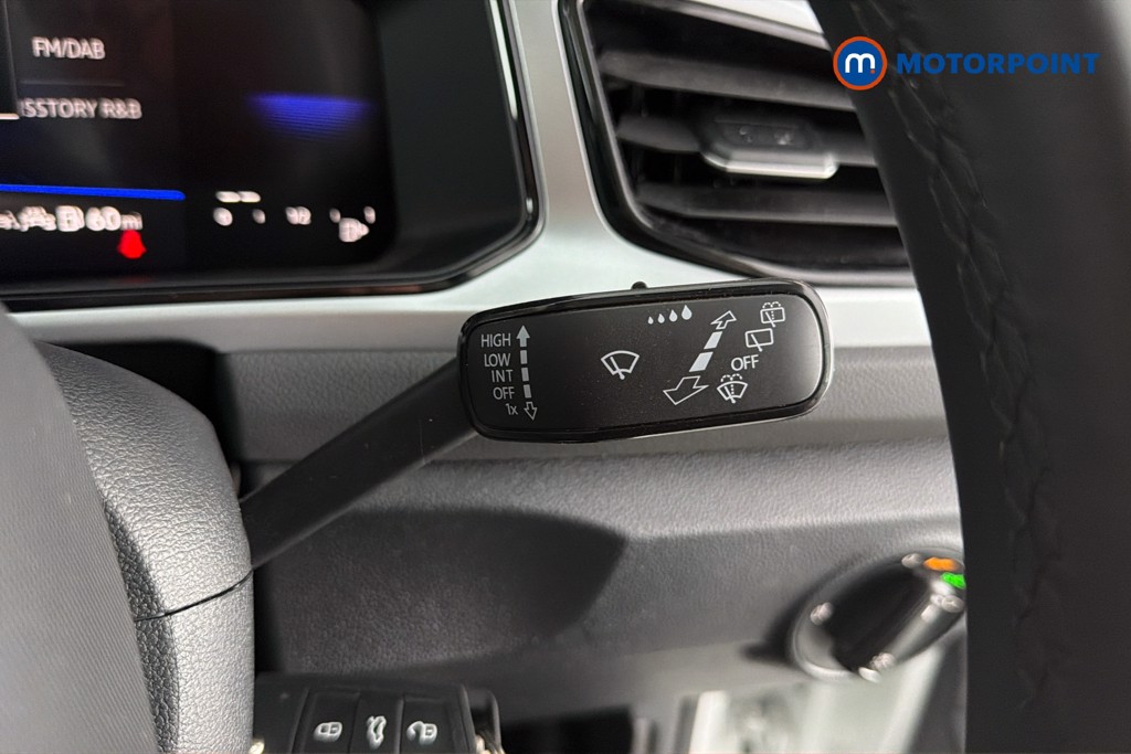 Volkswagen T-Roc Life Manual Petrol SUV - Stock Number (1662528) - 7th supplementary image