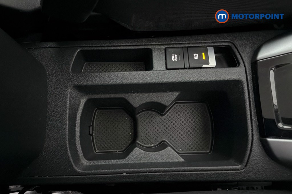 Volkswagen T-Roc Life Manual Petrol SUV - Stock Number (1662528) - 16th supplementary image