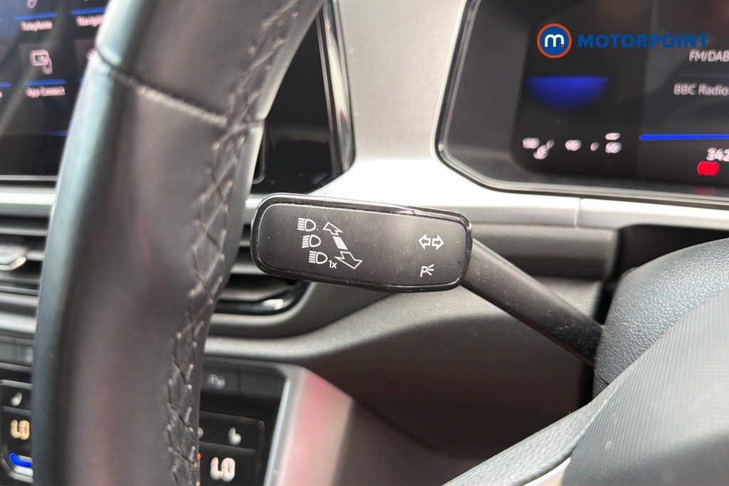 Volkswagen T-Roc Life Manual Petrol SUV - Stock Number (1662544) - 6th supplementary image