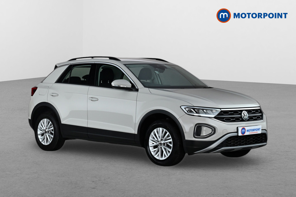 Volkswagen T-Roc Life Manual Petrol SUV - Stock Number (1662544) - Drivers side front corner