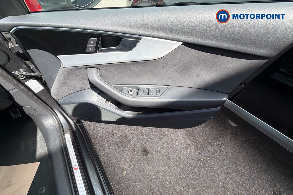 Audi A4 S Line Automatic Petrol Estate - Stock Number (1662679) - 19th supplementary image