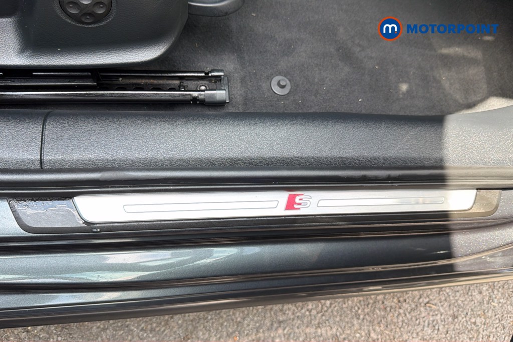 Audi A4 S Line Automatic Petrol Estate - Stock Number (1662679) - 27th supplementary image