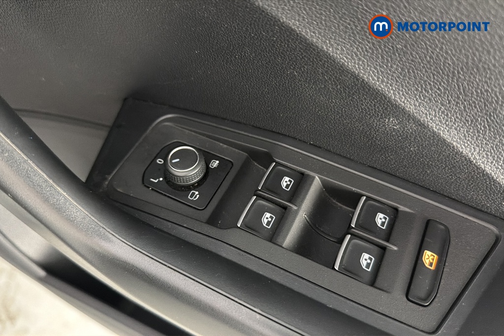Volkswagen T-Roc SE Manual Diesel SUV - Stock Number (1662888) - 19th supplementary image