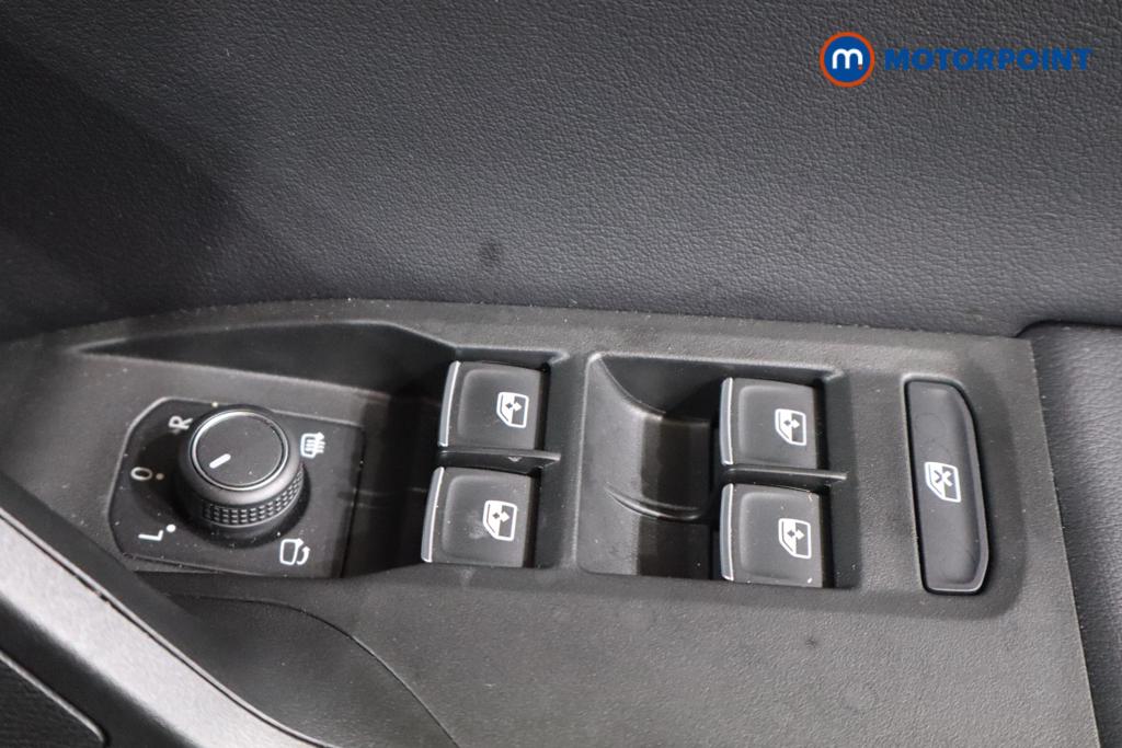 Seat Leon FR Manual Petrol Hatchback - Stock Number (1663350) - 14th supplementary image