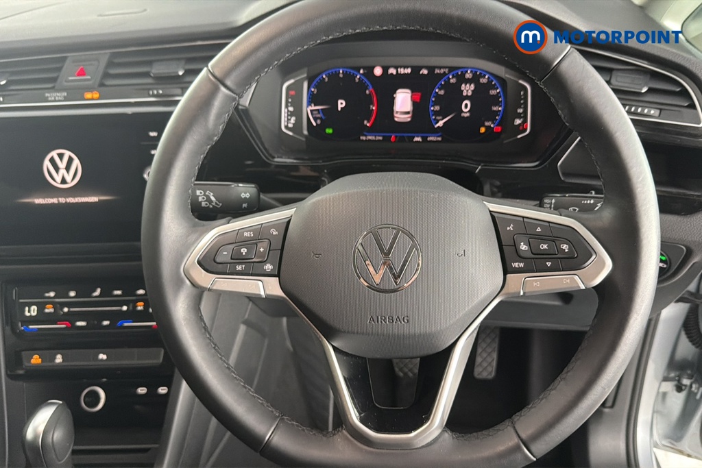 Volkswagen Touran SEL Automatic Petrol People Carrier - Stock Number (1663445) - 2nd supplementary image