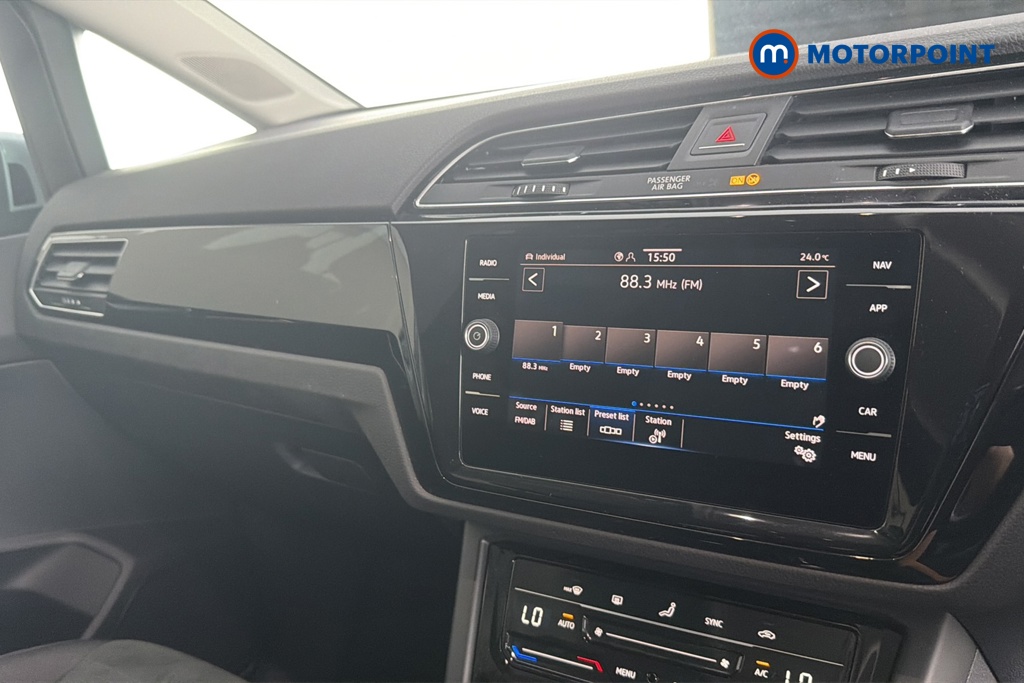 Volkswagen Touran SEL Automatic Petrol People Carrier - Stock Number (1663445) - 8th supplementary image