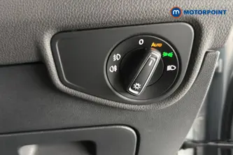 Volkswagen Touran SEL Automatic Petrol People Carrier - Stock Number (1663445) - 11th supplementary image