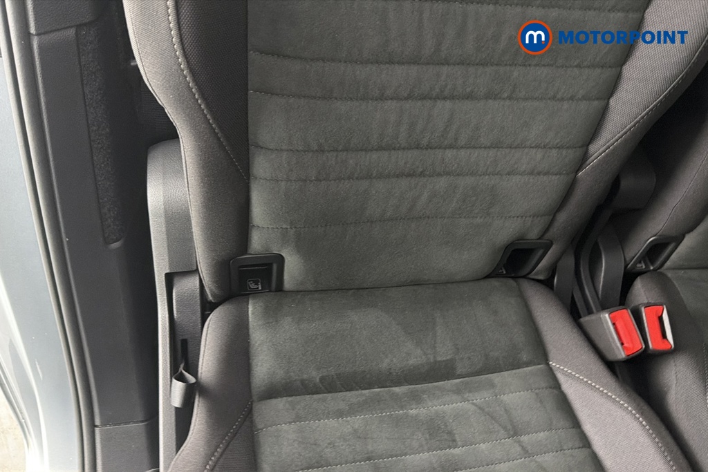 Volkswagen Touran SEL Automatic Petrol People Carrier - Stock Number (1663445) - 27th supplementary image