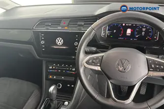 Volkswagen Touran SEL Automatic Petrol People Carrier - Stock Number (1663445) - 1st supplementary image