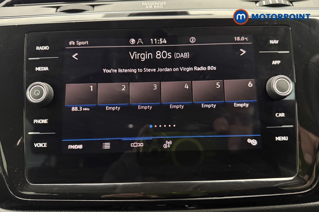 Volkswagen Touran SEL Automatic Petrol People Carrier - Stock Number (1663462) - 4th supplementary image
