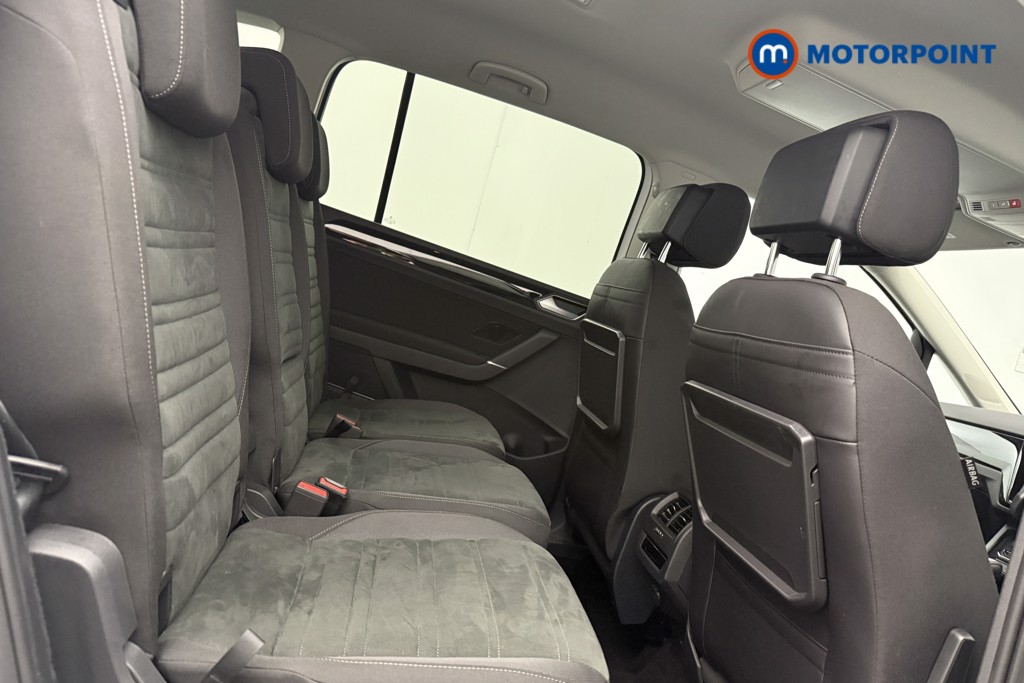 Volkswagen Touran SEL Automatic Petrol People Carrier - Stock Number (1663462) - 9th supplementary image