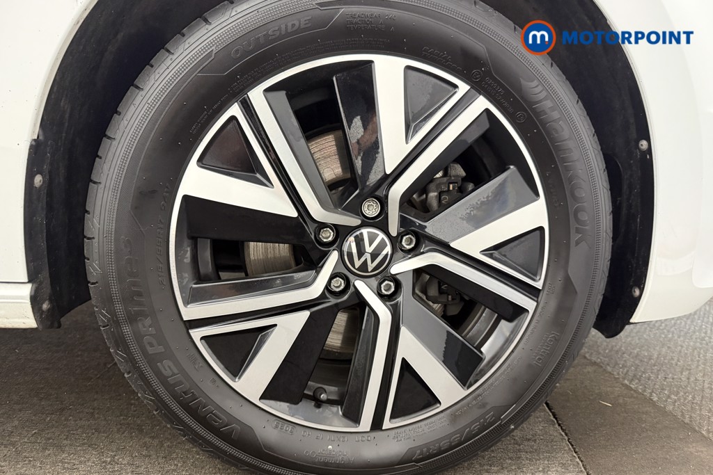 Volkswagen Touran SEL Automatic Petrol People Carrier - Stock Number (1663462) - 12th supplementary image