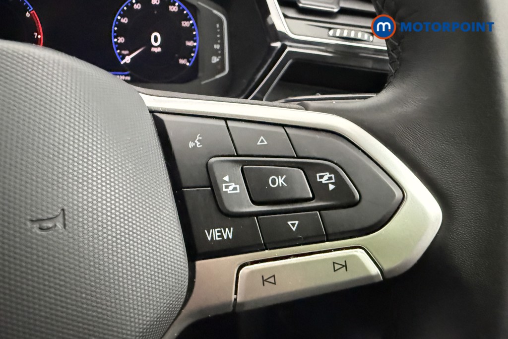 Volkswagen Touran SEL Automatic Petrol People Carrier - Stock Number (1663462) - 16th supplementary image