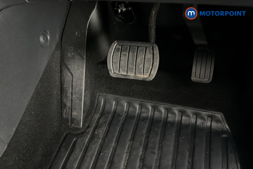 Peugeot 2008 Allure Automatic Petrol SUV - Stock Number (1664014) - 24th supplementary image