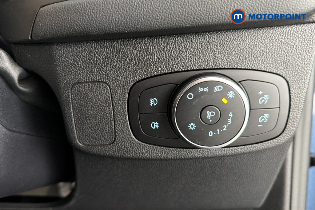 Ford Focus Active Automatic Petrol Estate - Stock Number (1664024) - 11th supplementary image