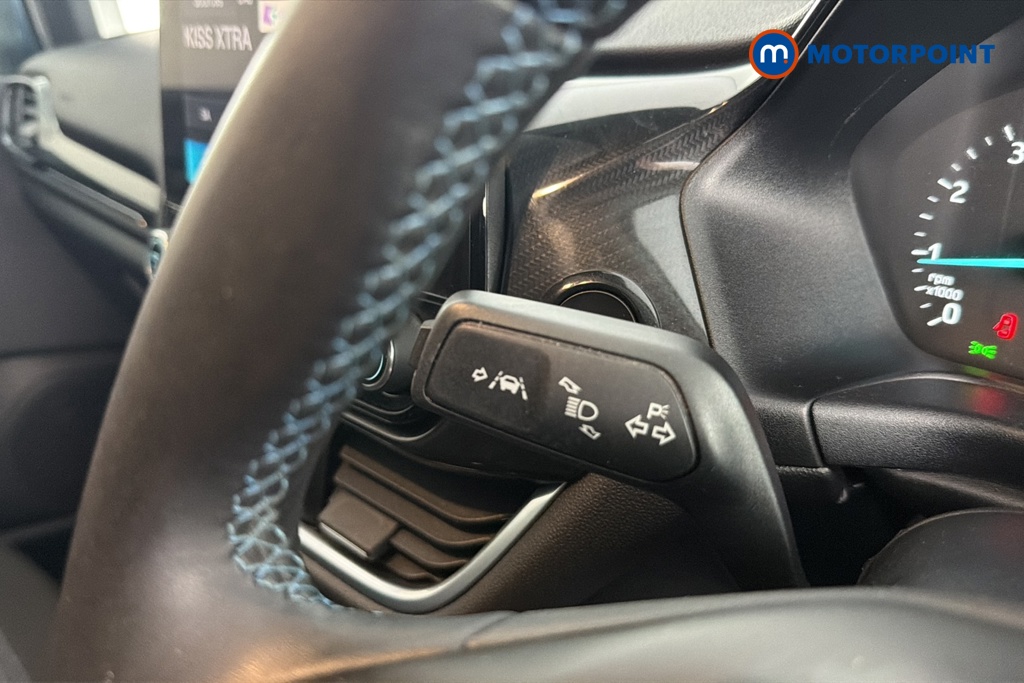 Ford Fiesta Active Manual Petrol Hatchback - Stock Number (1664032) - 5th supplementary image