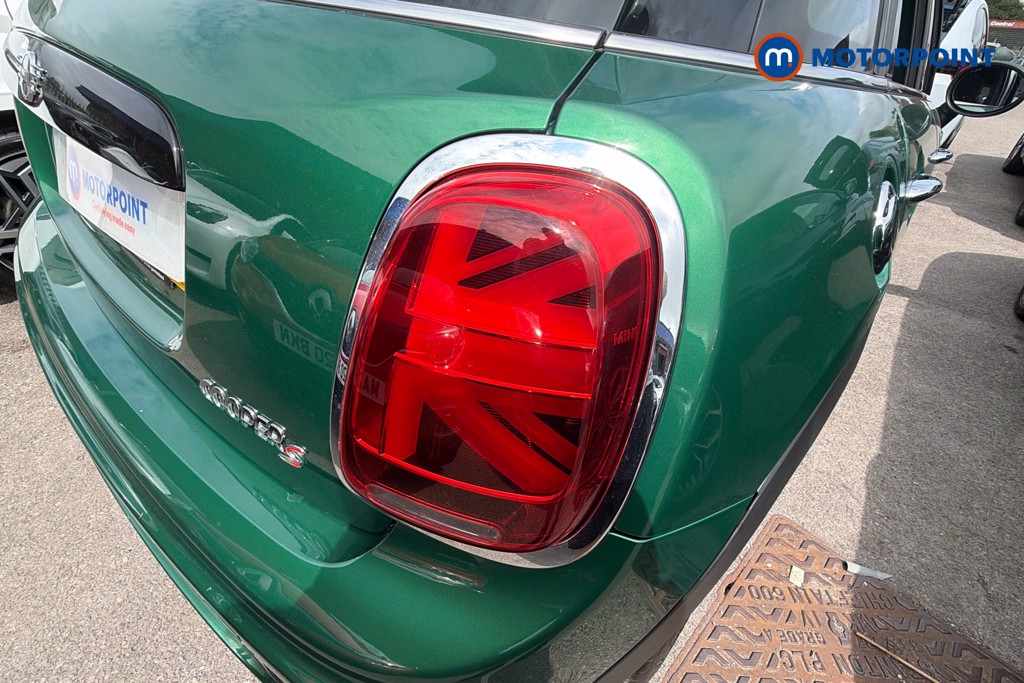 Mini Hatchback Cooper S Sport Manual Petrol Hatchback - Stock Number (1664126) - 38th supplementary image