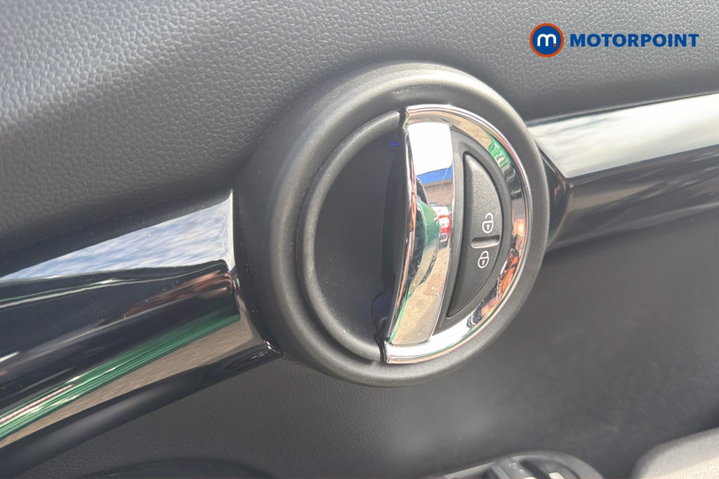Mini Hatchback Cooper S Sport Manual Petrol Hatchback - Stock Number (1664126) - 42nd supplementary image