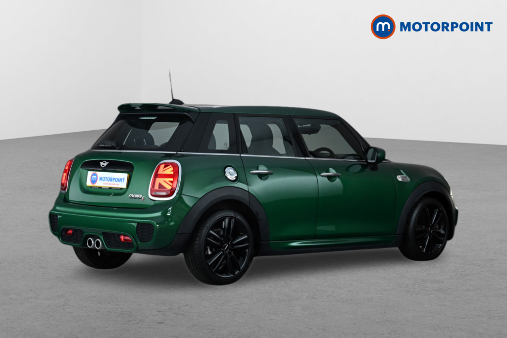 Mini Hatchback Cooper S Sport Manual Petrol Hatchback - Stock Number (1664126) - Drivers side rear corner