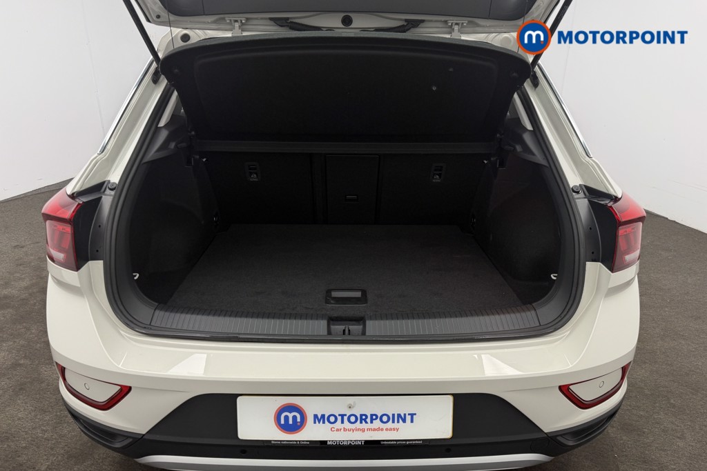 Volkswagen T-Roc Life Automatic Petrol SUV - Stock Number (1664258) - 6th supplementary image