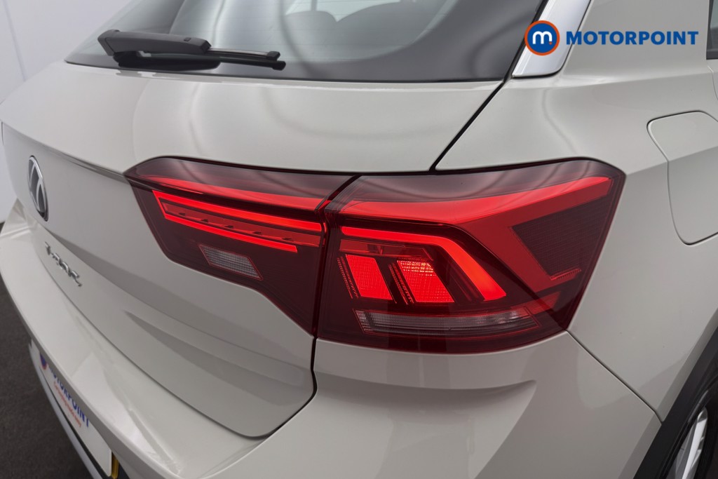 Volkswagen T-Roc Life Automatic Petrol SUV - Stock Number (1664258) - 18th supplementary image