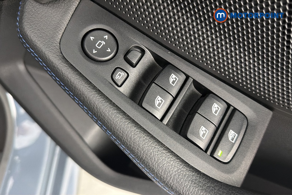 BMW 2 Series M Sport Manual Petrol Saloon - Stock Number (1664470) - 19th supplementary image