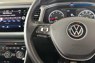 Volkswagen T-Roc Active Manual Petrol SUV - Stock Number (1664996) - 4th supplementary image