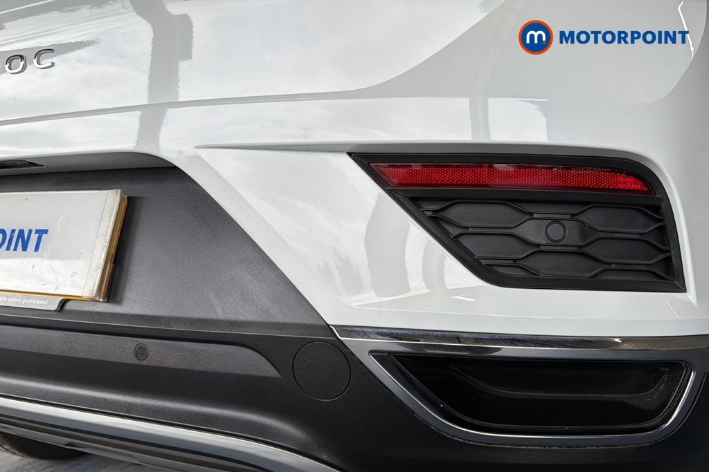 Volkswagen T-Roc Active Manual Petrol SUV - Stock Number (1664996) - 39th supplementary image