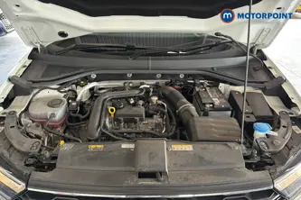 Volkswagen T-Roc Active Manual Petrol SUV - Stock Number (1664996) - 48th supplementary image