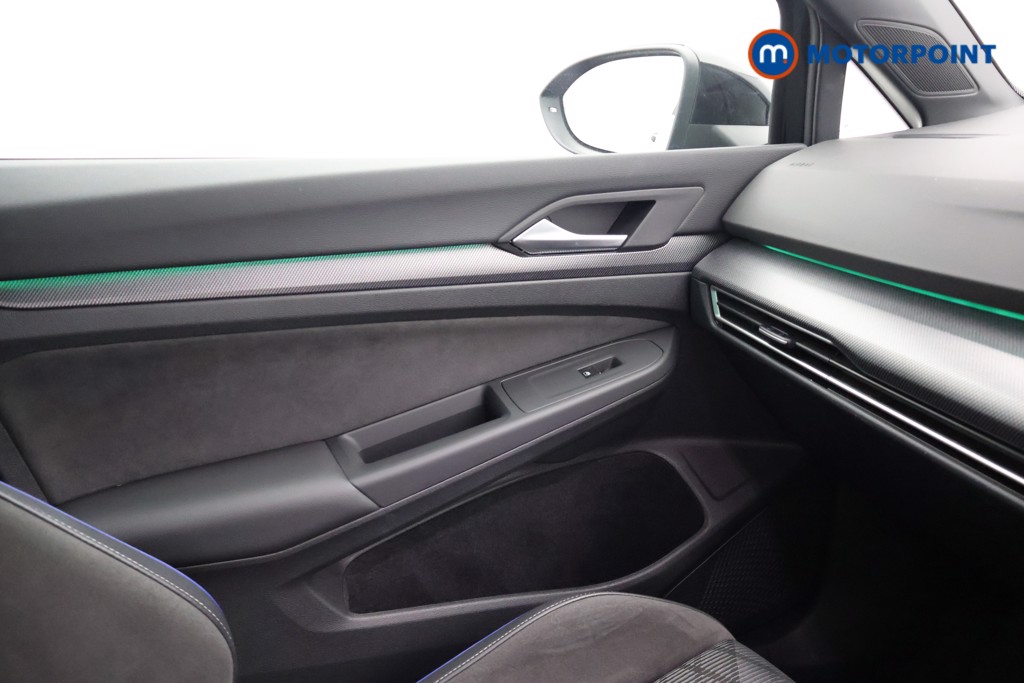 Volkswagen Golf Black Edition Manual Petrol Hatchback - Stock Number (1665013) - 10th supplementary image