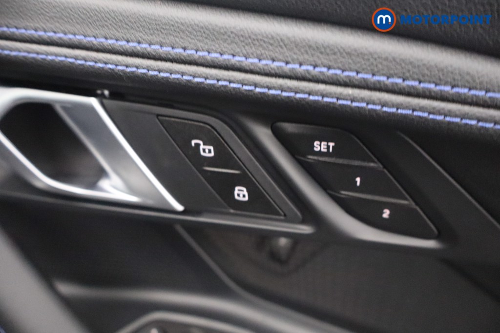 BMW 2 Series M240i Automatic Petrol Coupe - Stock Number (1665423) - 9th supplementary image
