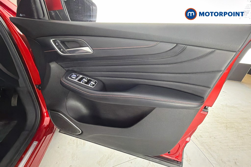 Mg Motor Uk HS Exclusive Manual Petrol SUV - Stock Number (1629113) - 19th supplementary image