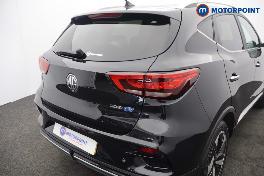Mg Motor Uk ZS Trophy Ev Automatic Electric SUV - Stock Number (1636204) - 2nd supplementary image