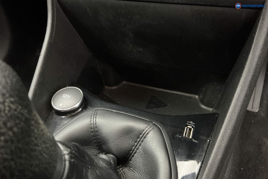 Ford Fiesta Trend Manual Petrol Hatchback - Stock Number (1647753) - 16th supplementary image