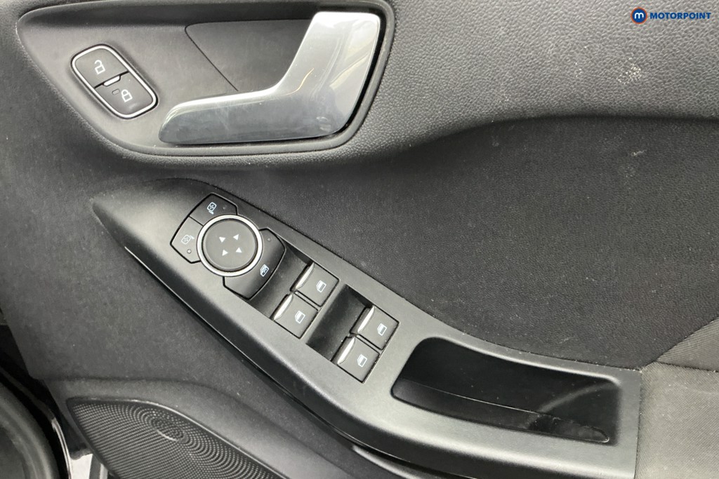 Ford Fiesta Trend Manual Petrol Hatchback - Stock Number (1647753) - 25th supplementary image