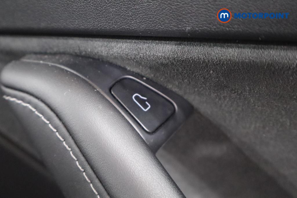Tesla Model 3 Performance Automatic Electric Saloon - Stock Number (1648874) - 14th supplementary image