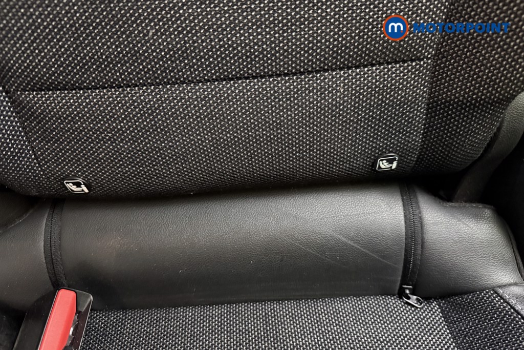 Renault Captur Techno Manual Petrol SUV - Stock Number (1650529) - 8th supplementary image