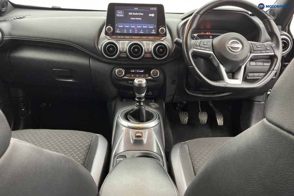 Nissan Juke N-Connecta Manual Petrol SUV - Stock Number (1650560) - 12th supplementary image