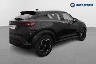 Nissan Juke N-Connecta Manual Petrol SUV - Stock Number (1650560) - Drivers side rear corner