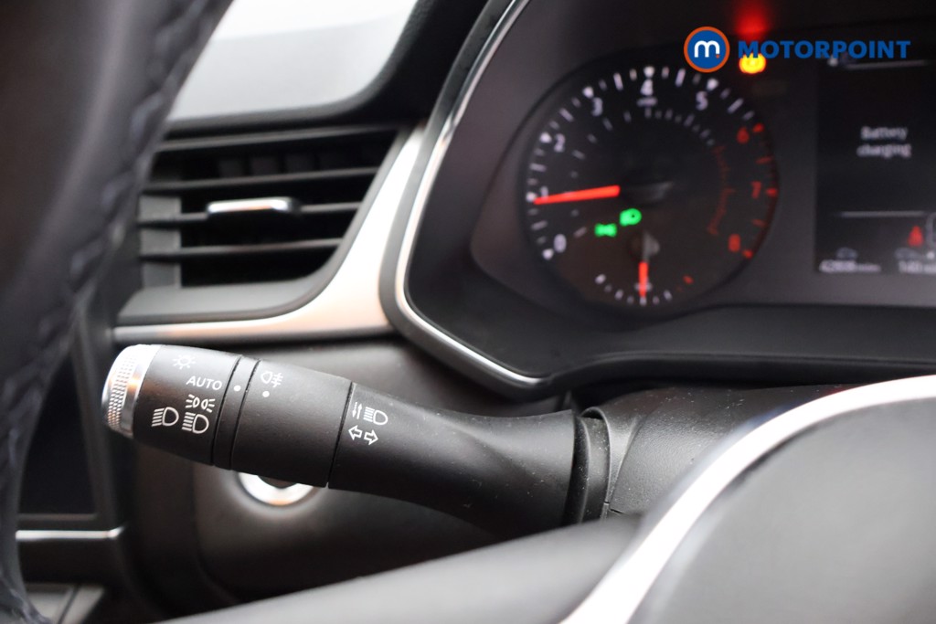 Renault Captur Se Limited Manual Petrol SUV - Stock Number (1650769) - 5th supplementary image