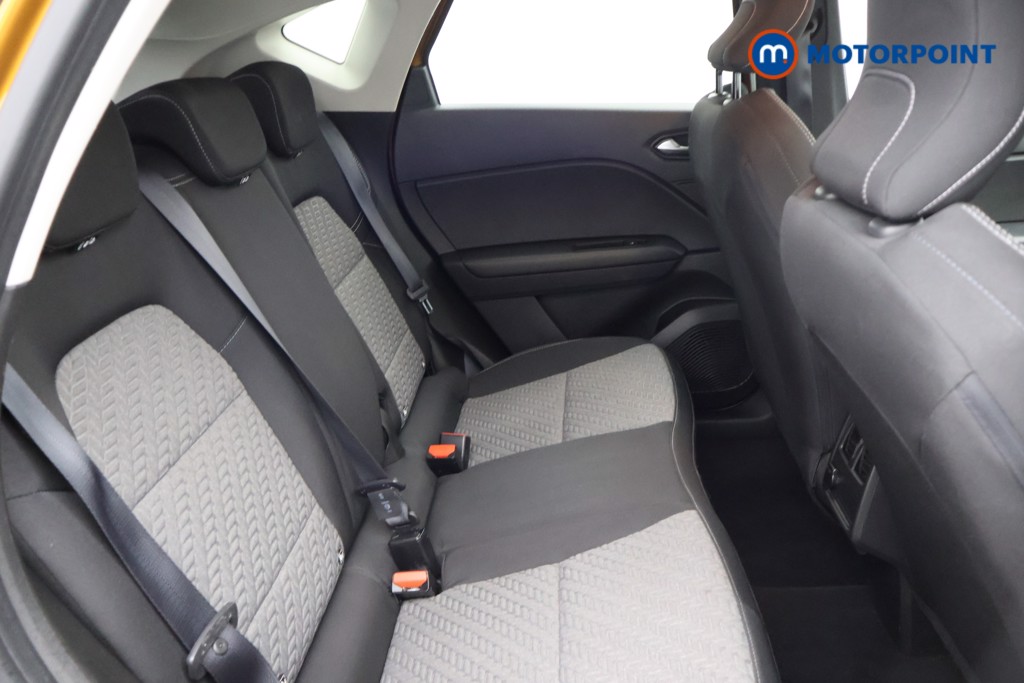 Renault Captur Se Limited Manual Petrol SUV - Stock Number (1650769) - 14th supplementary image