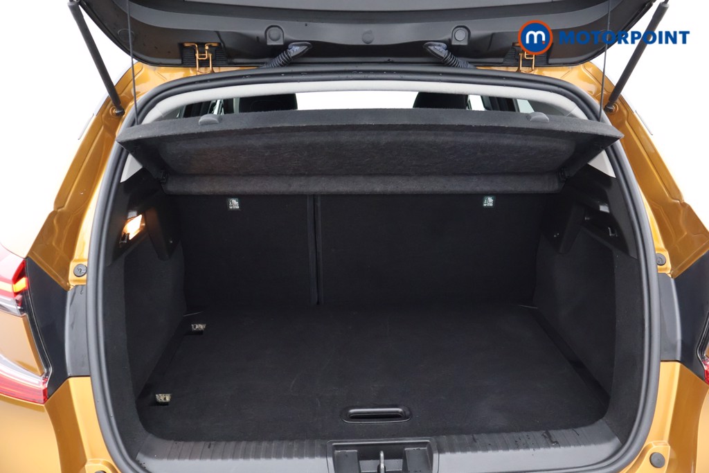 Renault Captur Se Limited Manual Petrol SUV - Stock Number (1650769) - 19th supplementary image