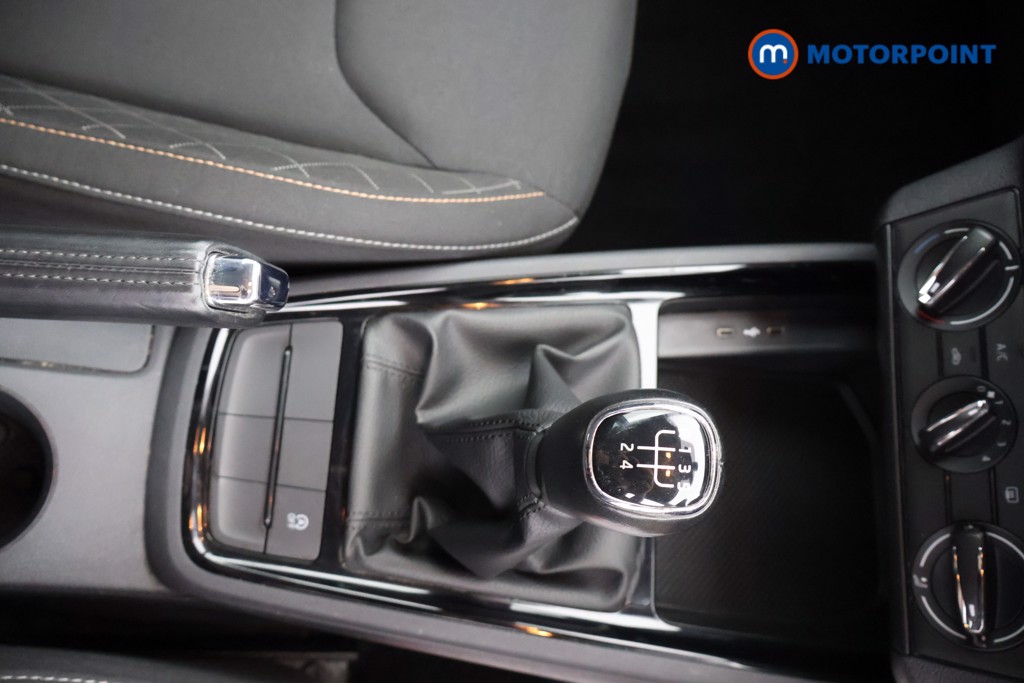 Skoda Kamiq Se Drive Manual Petrol SUV - Stock Number (1652105) - 8th supplementary image