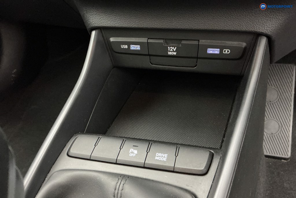 Hyundai I20 Se Connect Manual Petrol Hatchback - Stock Number (1653391) - 16th supplementary image