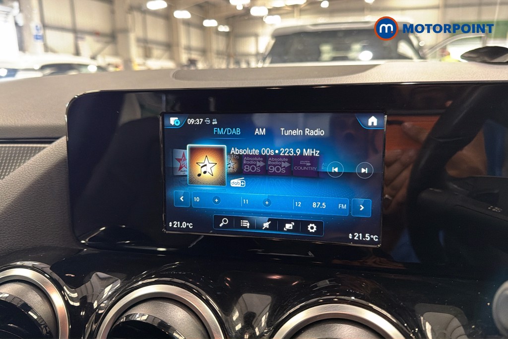 Mercedes-Benz GLA Sport Automatic Petrol SUV - Stock Number (1653491) - 9th supplementary image