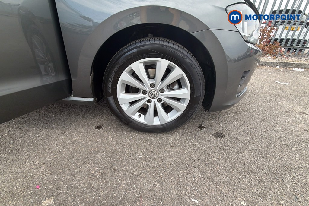 Volkswagen Golf Sv SE Automatic Petrol Hatchback - Stock Number (1653498) - 36th supplementary image